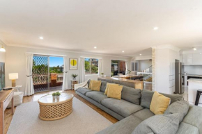 High On Hill - Big, Bold & Beautiful, Yamba